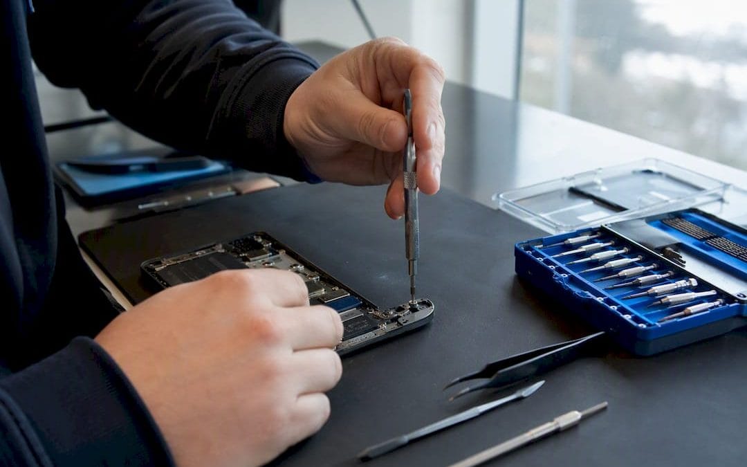 Ingen hör mig i iPhone-samtal? Så löser du det